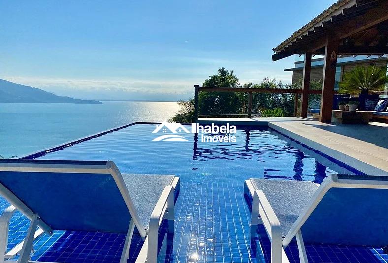 OPORTUNIDADE - Casa luxuosa a venda em Ilhabela